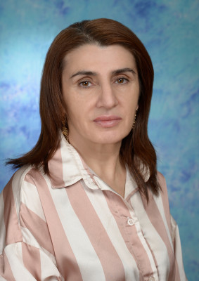 Педагогический работник Саругланова Шаризат Алимирзаевна